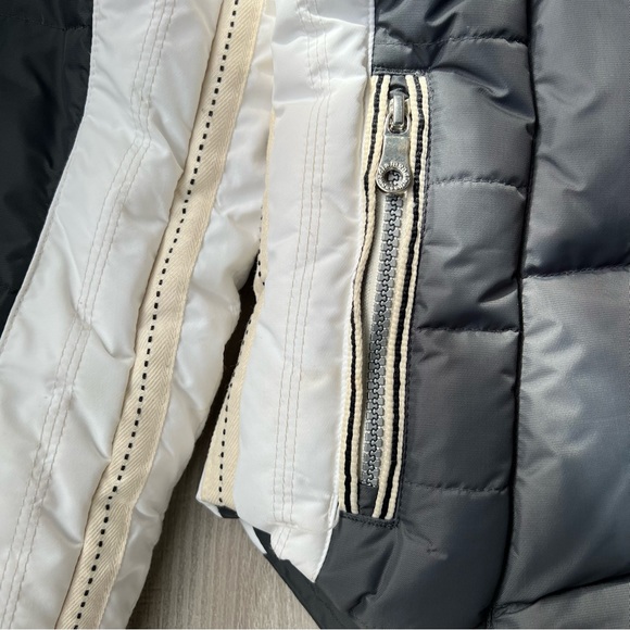 Diamond in the Snow size 6 ski jacket with removable real fur hood - Picture 4 of 8